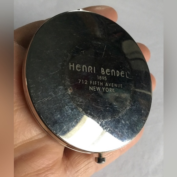 HENRI BENDEL COMPACT MIRROR-FINAL PRICE - Picture 10 of 11